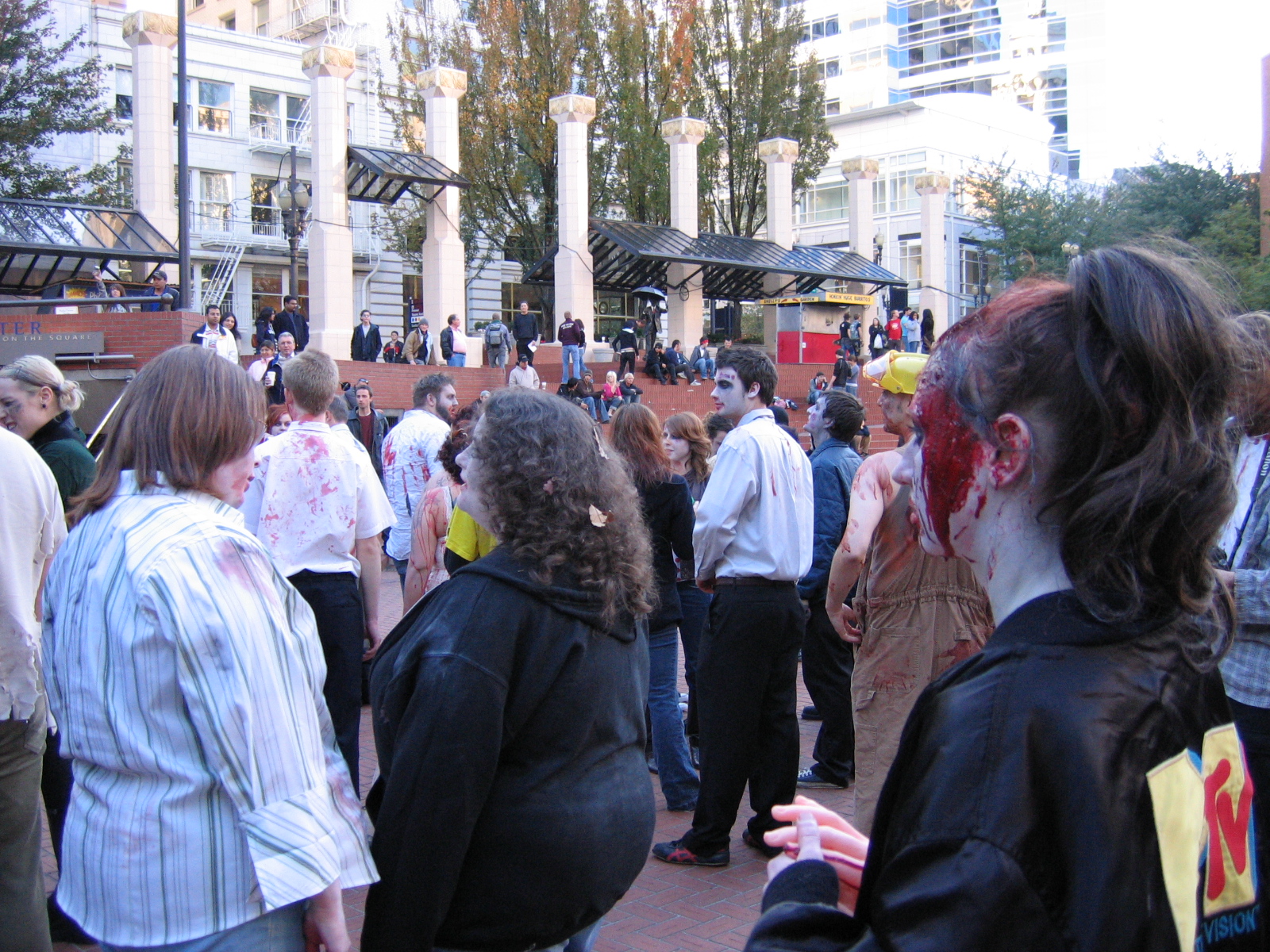 zombieWalk2006 002.jpg